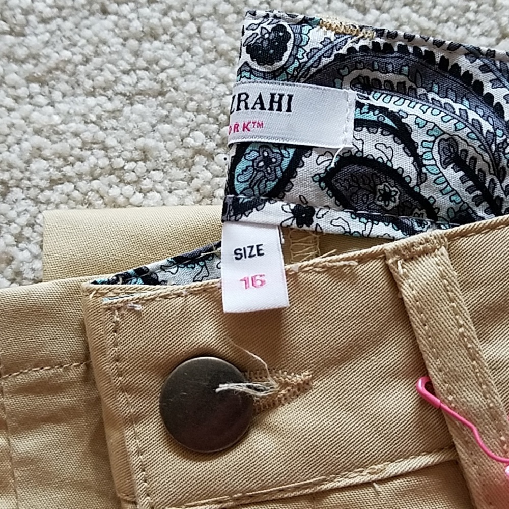 Tan pant - Picture 3 of 3
